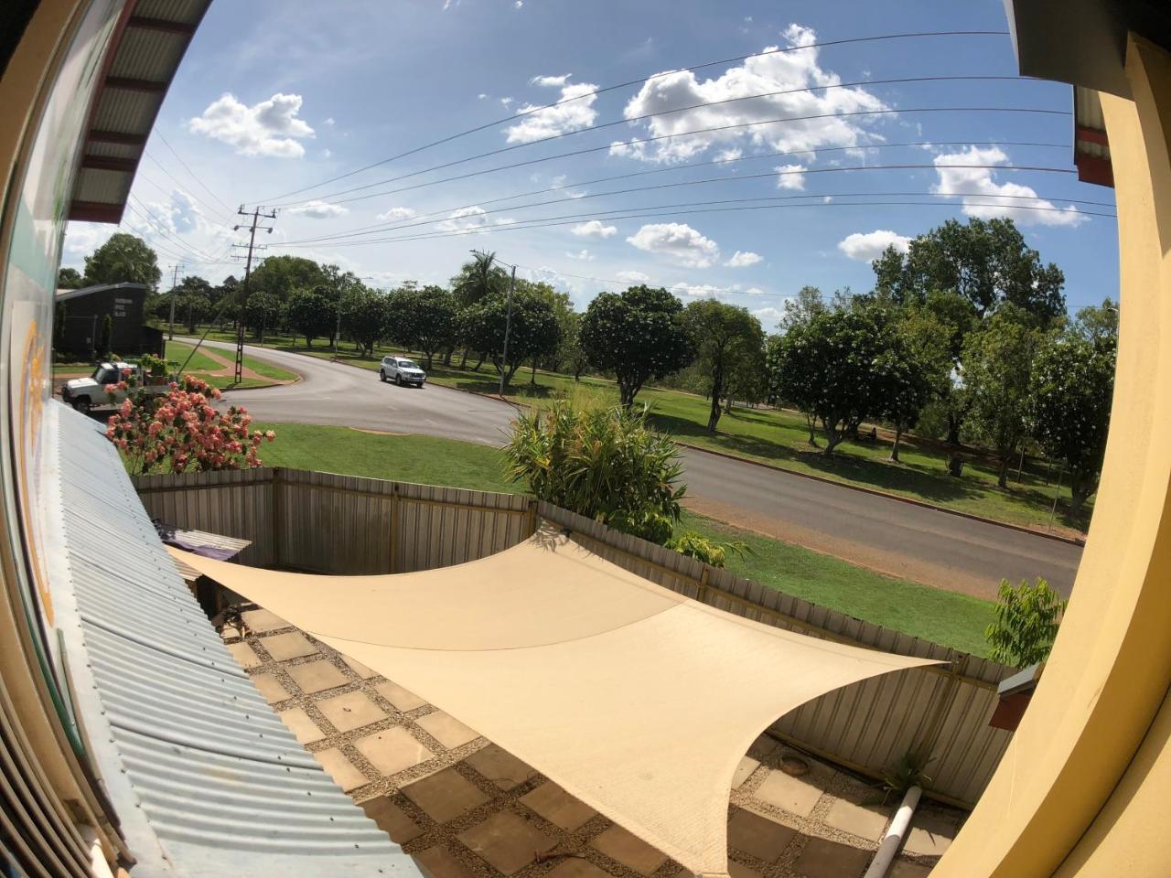 Paraway Motel Katherine Kültér fotó